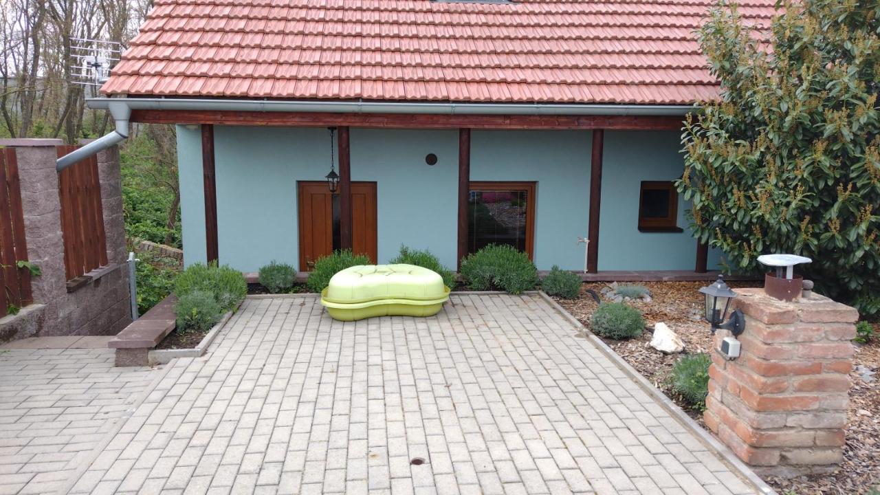 Appartamento Sklípek v Agátí Drnholec Esterno foto